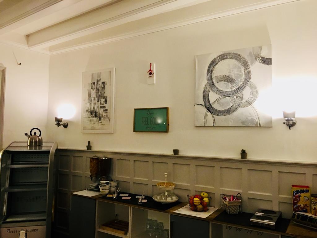 Hotel Moderne ตูร์ ภายนอก รูปภาพ